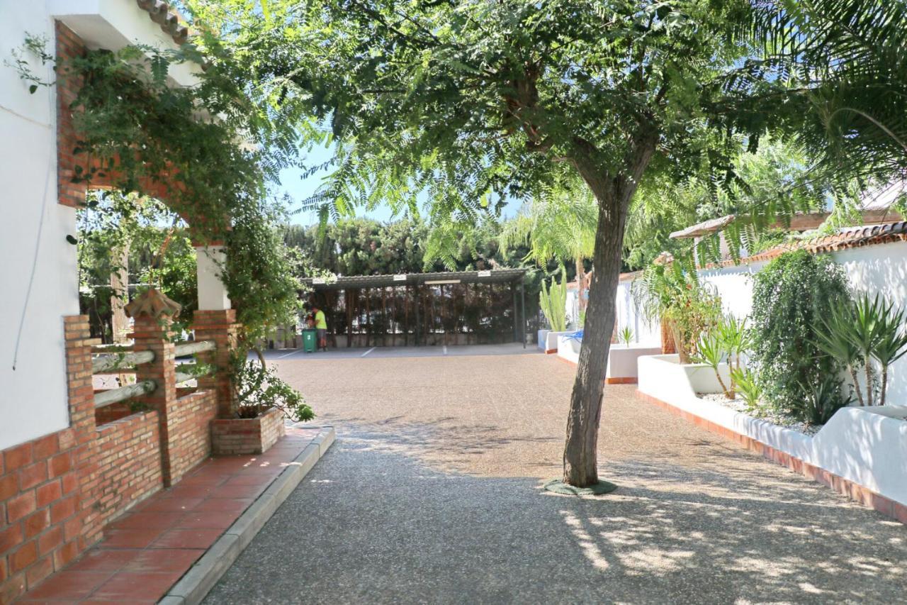 Bungalow La Roa I 科尼尔-德拉弗龙特拉 外观 照片